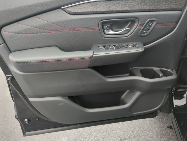 New 2026 Honda Pilot Black Edition image 11