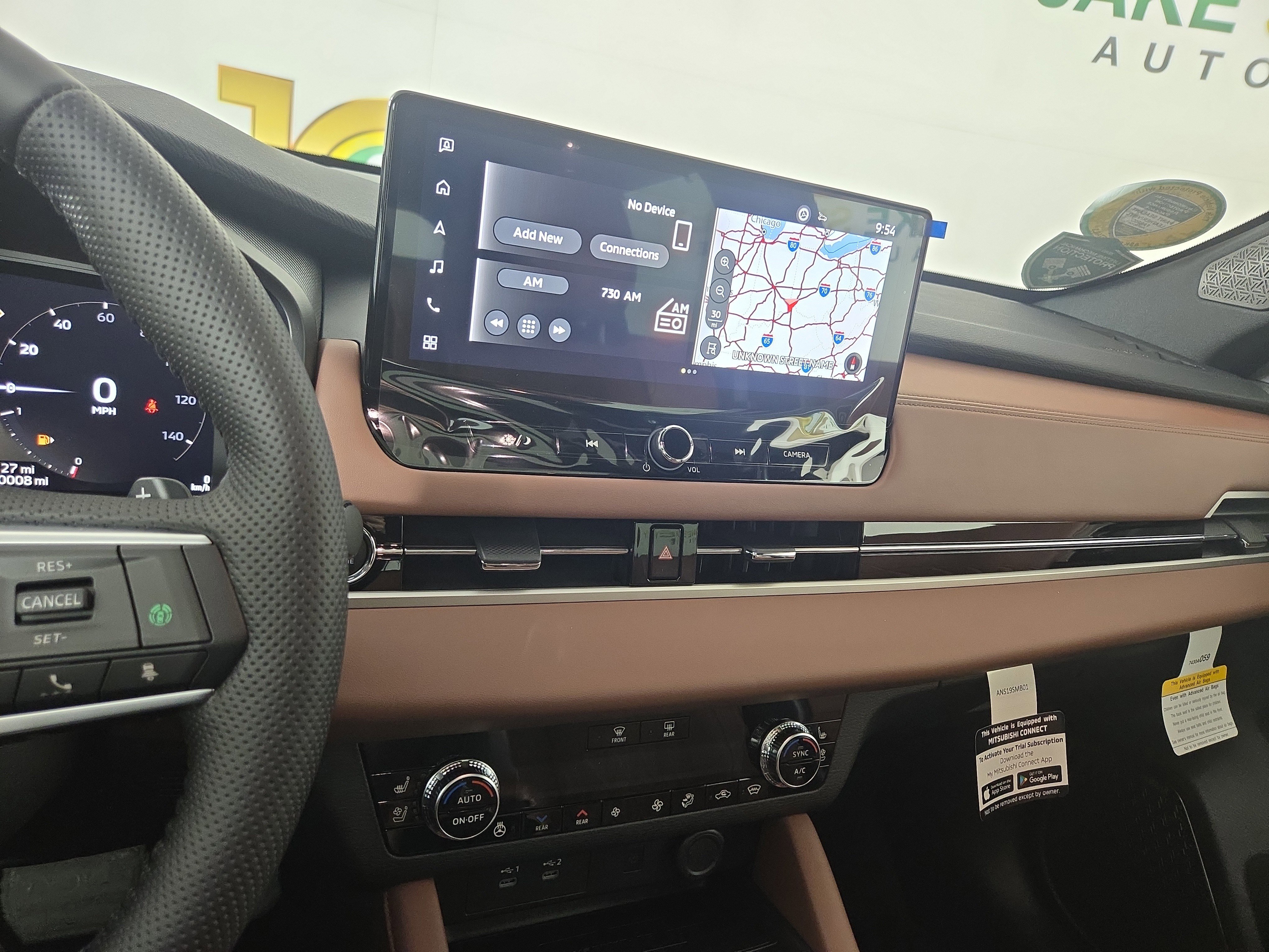 New 2026 Mitsubishi Outlander SEL image 23