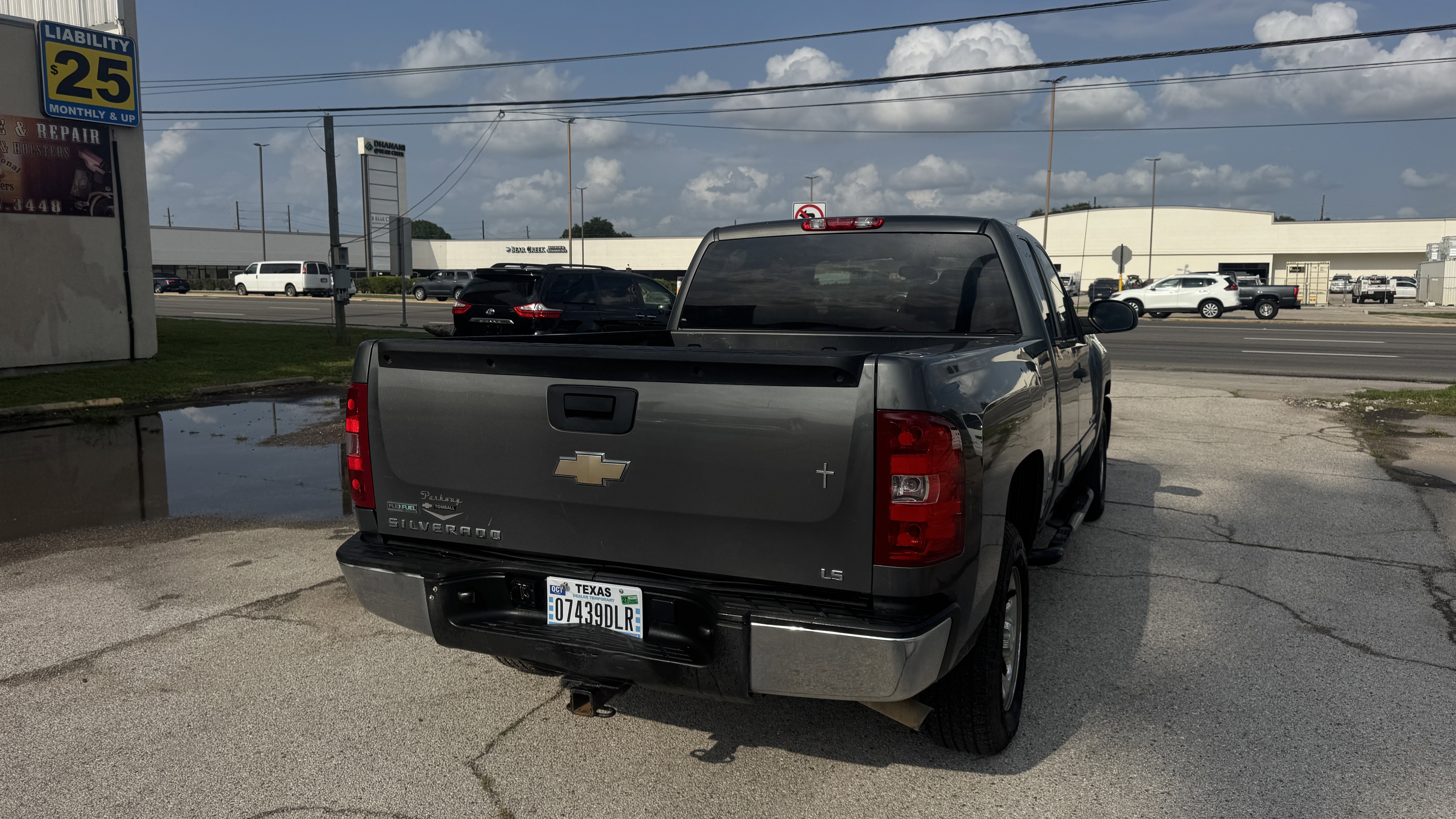 Used 2011 Chevrolet Silverado 1500 LS RWD image 4