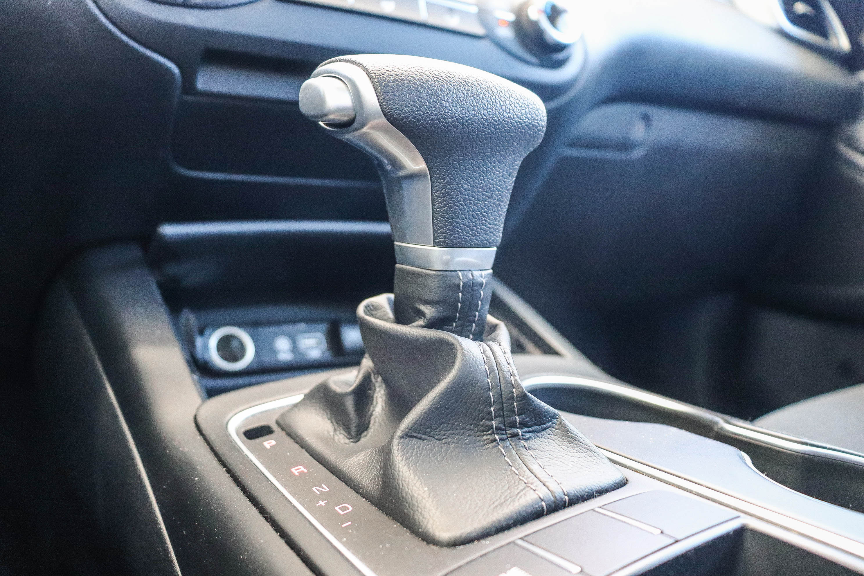 Used 2019 Kia Sorento L FWD image 27