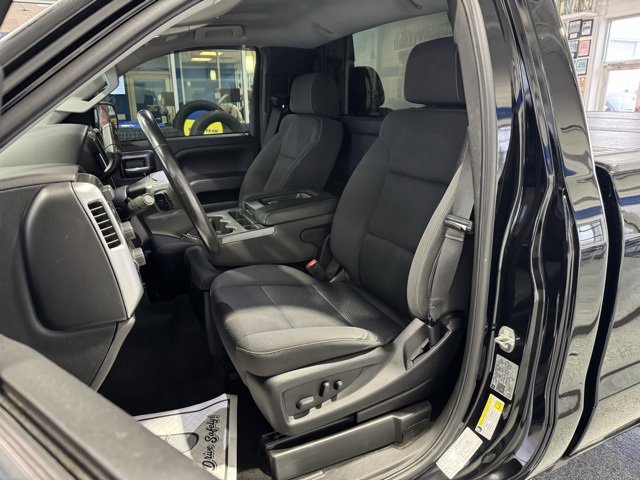 Used 2018 Chevrolet Silverado 1500 LT image 18