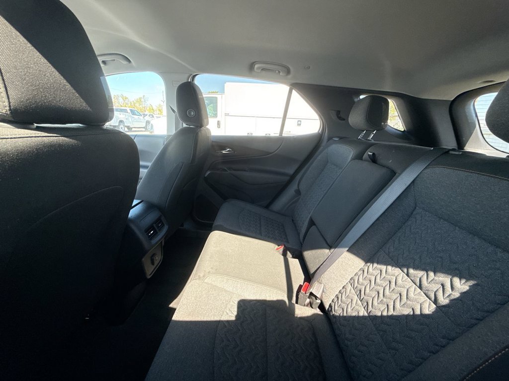 Used 2022 Chevrolet Equinox LT FWD image 10