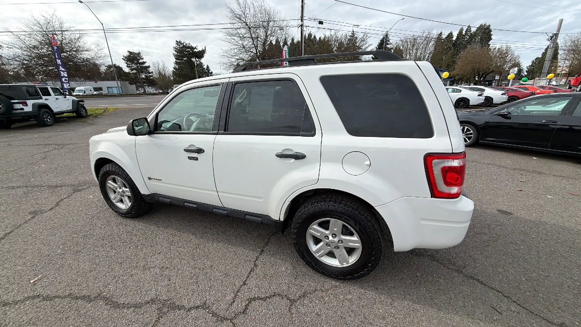Used 2010 Ford Escape Limited AWD/4WD image 6