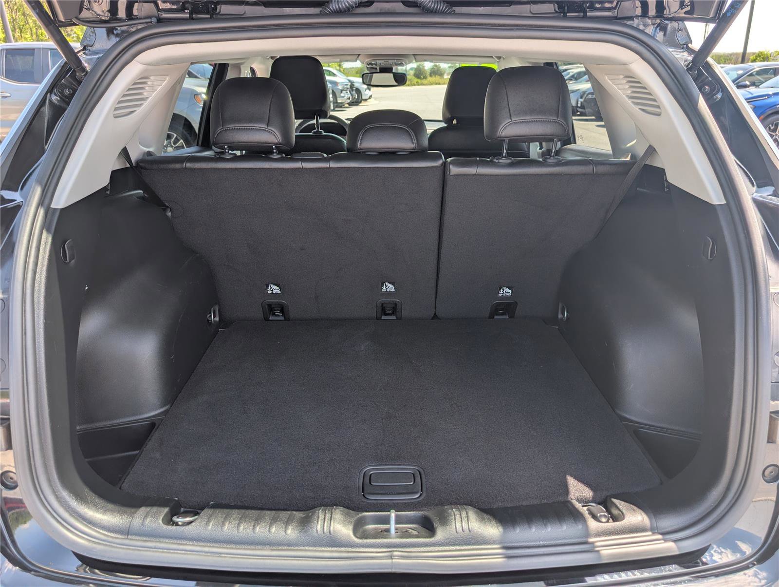 Used 2022 Jeep Compass Latitude AWD/4WD image 13