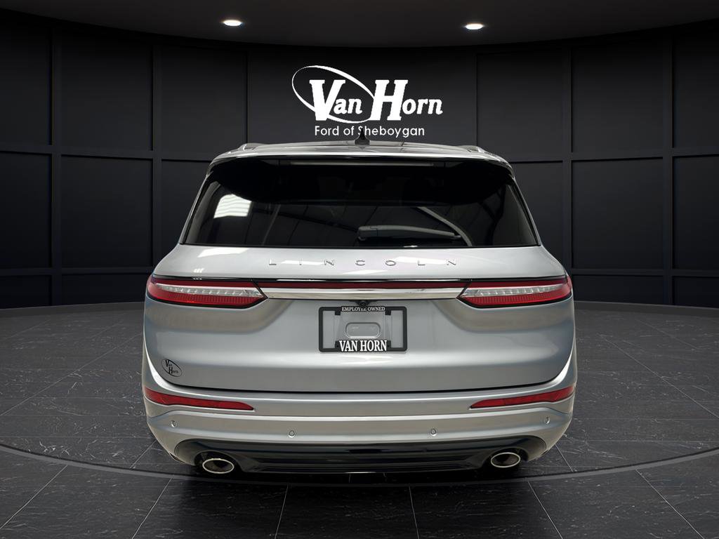 Used 2024 Lincoln Corsair Grand Touring w/ Equipment Group 301A image 4