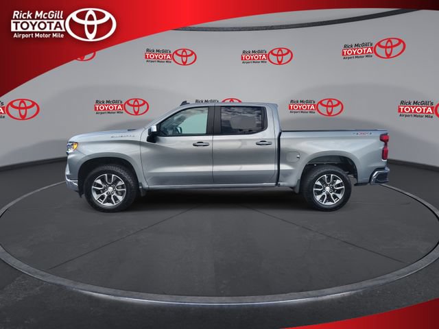 Used 2023 Chevrolet Silverado 1500 LT AWD/4WD image 5