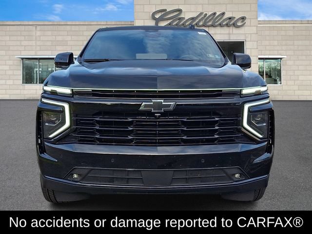 Used 2025 Chevrolet Suburban RST w/ RST Capability Package AWD/4WD image 3