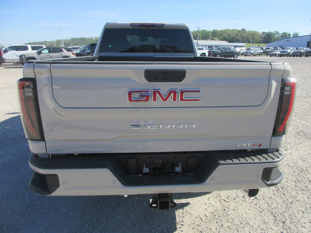New 2026 GMC Sierra 3500 AT4 AWD/4WD image 5
