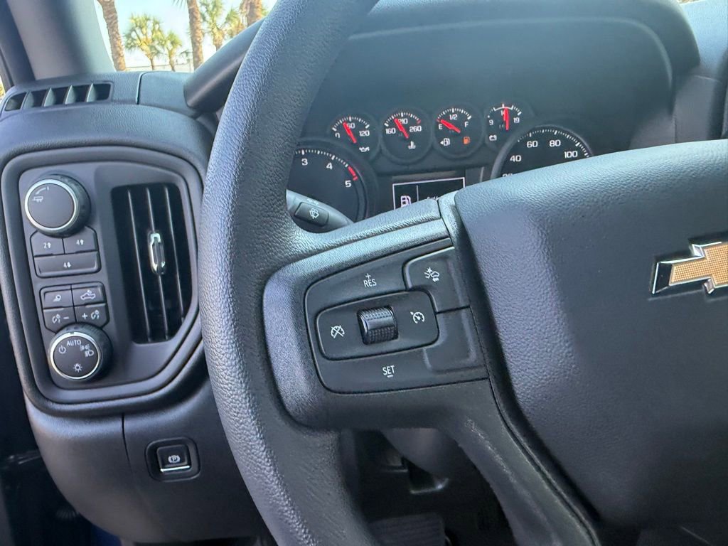 New 2026 Chevrolet Silverado 2500 Custom w/ Custom Value Package AWD/4WD image 28