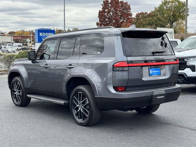 Used 2025 Lexus GX 550 w/ Cold Area Package image 3