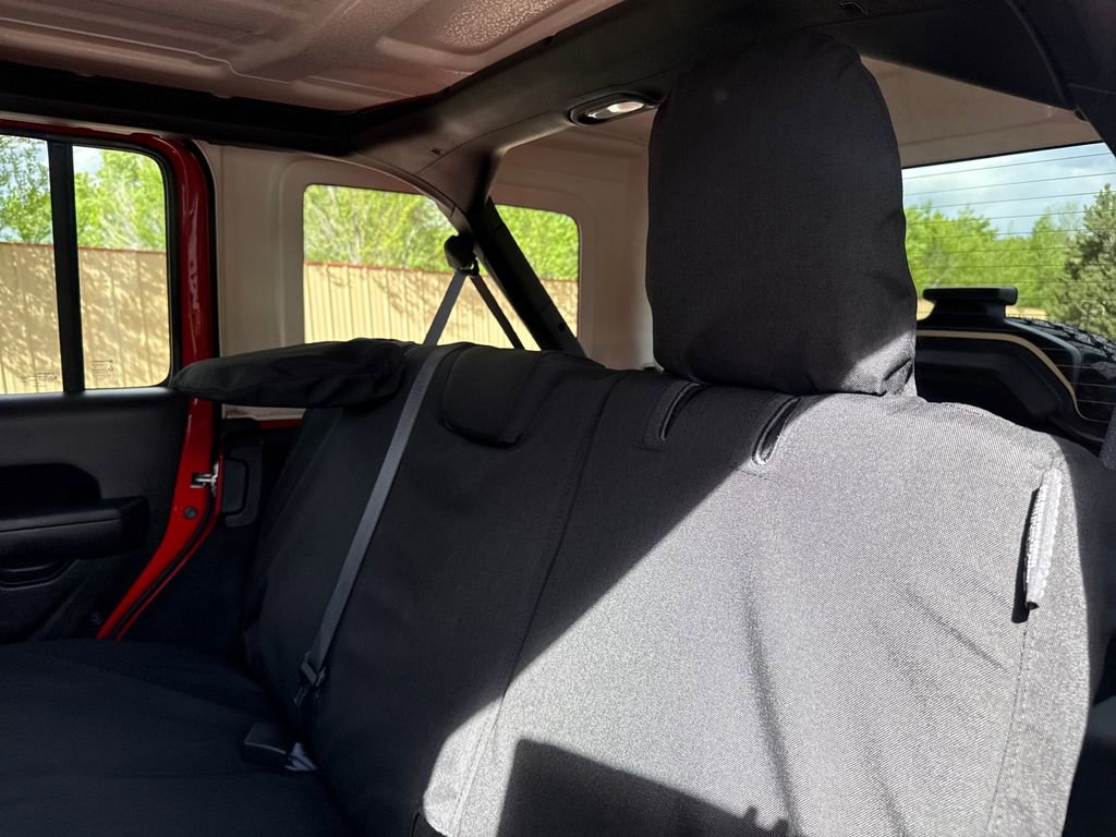 Used 2025 Jeep Wrangler Willys image 21