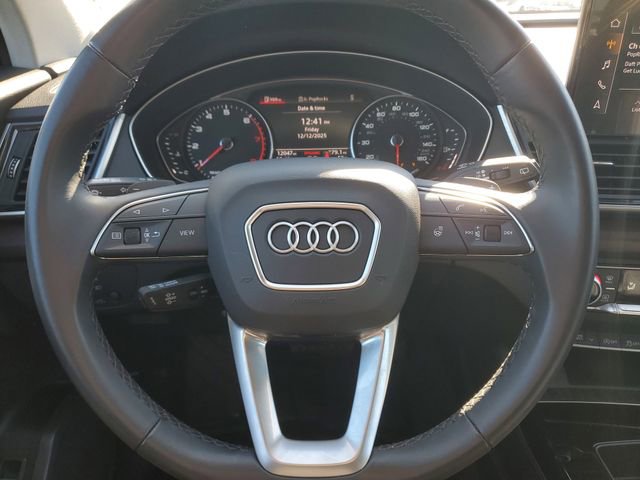 Used 2024 Audi Q5 2.0T Premium w/ Convenience Package image 24