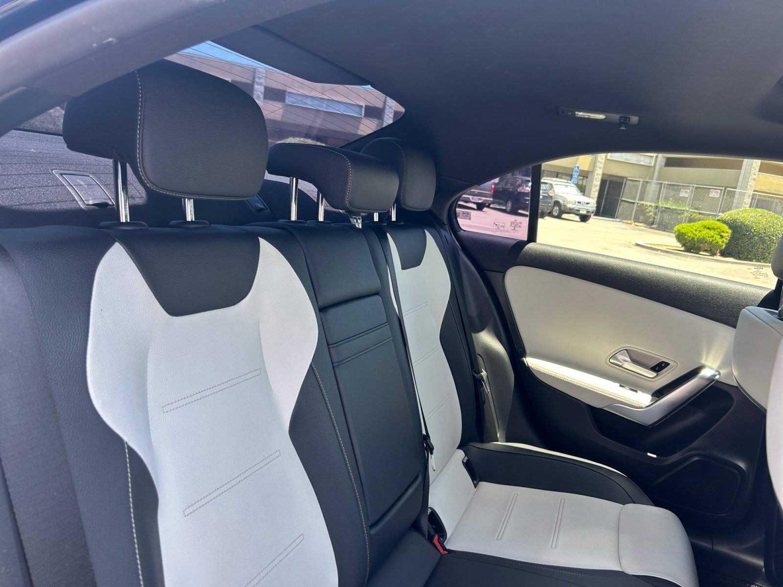 Used 2020 Mercedes-Benz A 35 AMG 4MATIC image 23