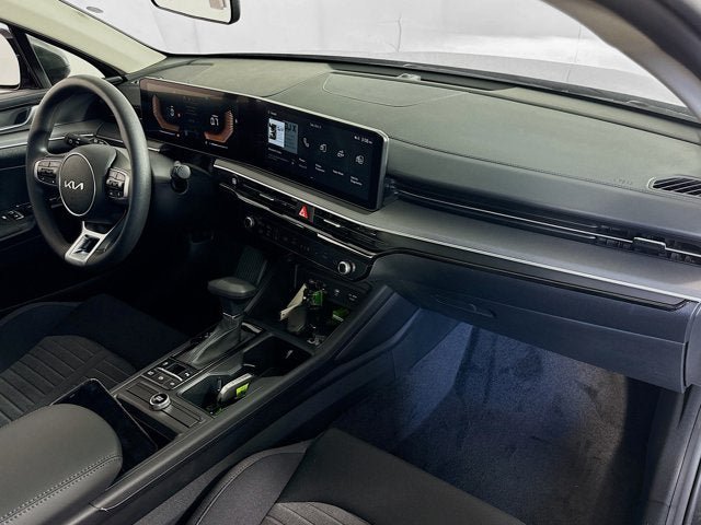 New 2025 Kia K5 LXS FWD image 28