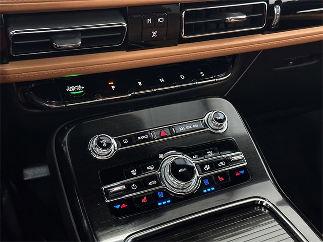 Used 2022 Lincoln Nautilus Black Label w/ Class II Trailer Tow Package image 31