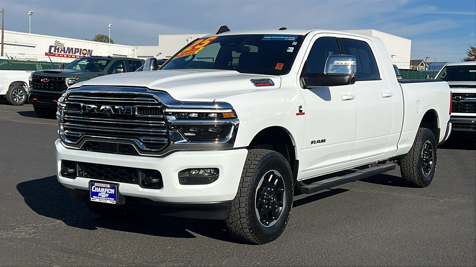 Used 2025 RAM 2500 Laramie AWD/4WD image 1