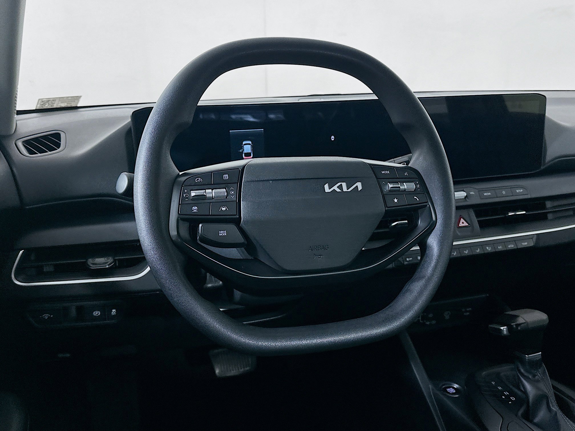 Used 2025 Kia K4 FWD image 18