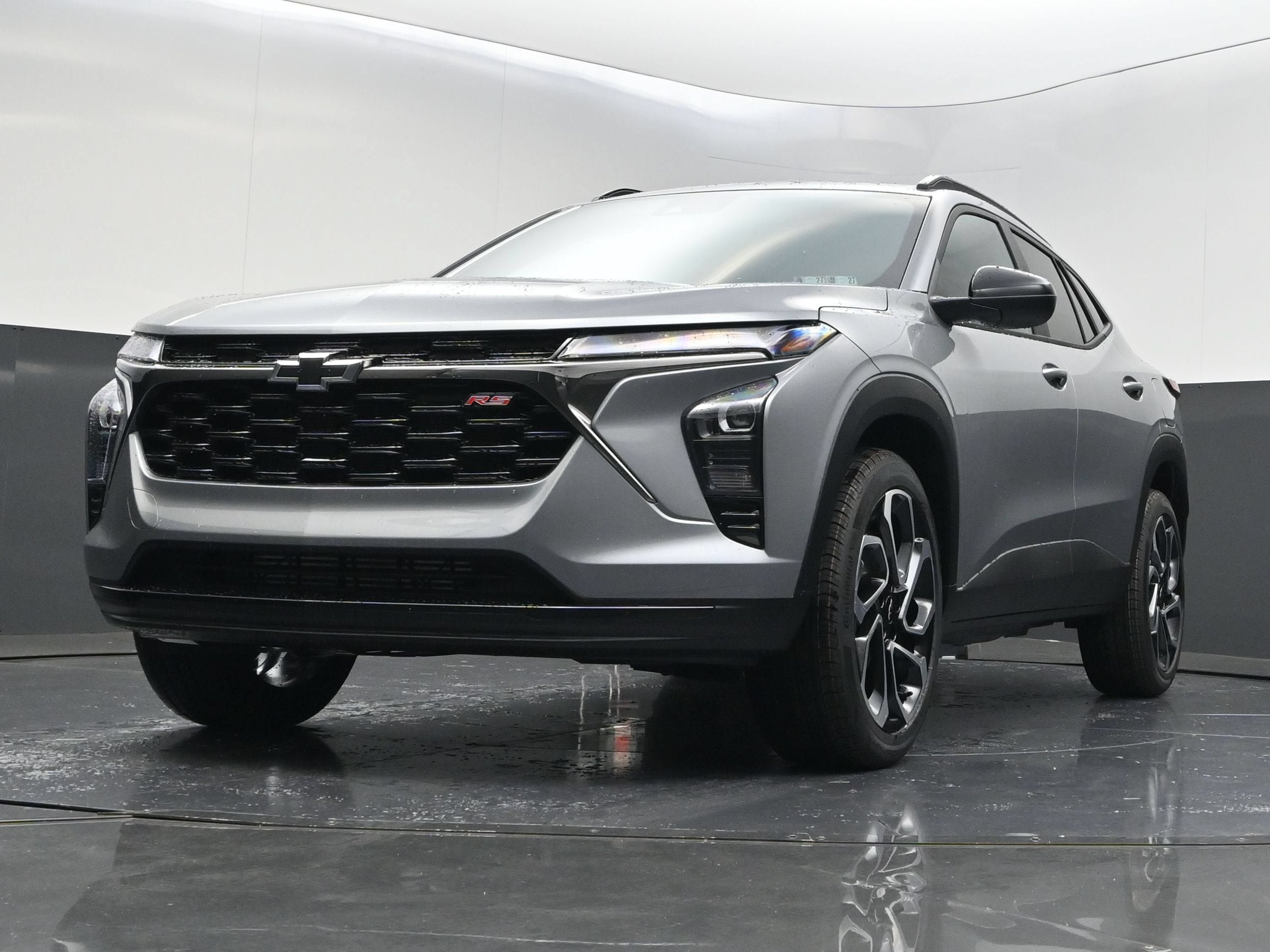 New 2026 Chevrolet Trax RS w/ Sunroof Package FWD image 41