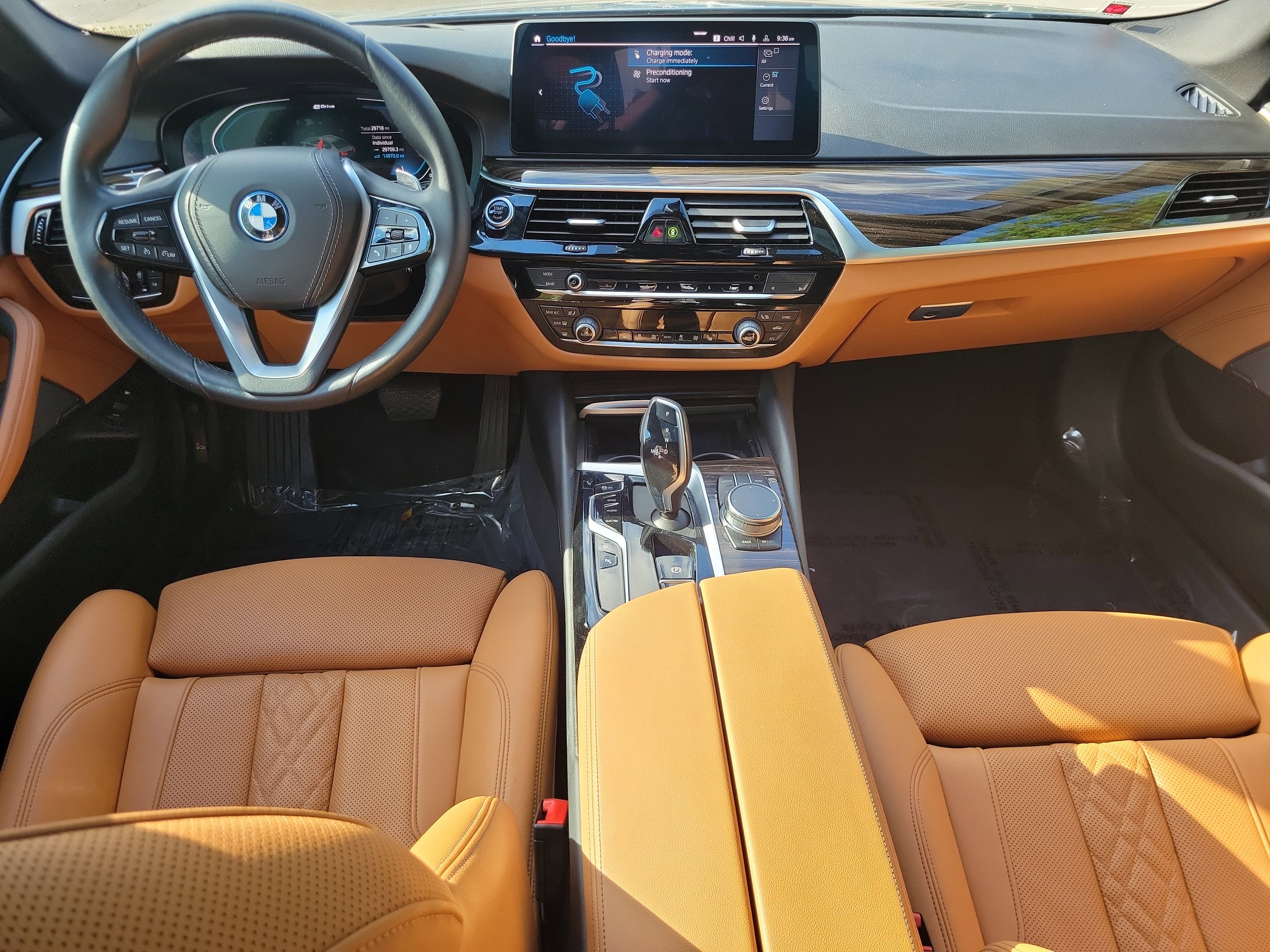 Certified 2023 BMW 530e w/ Premium Package image 14