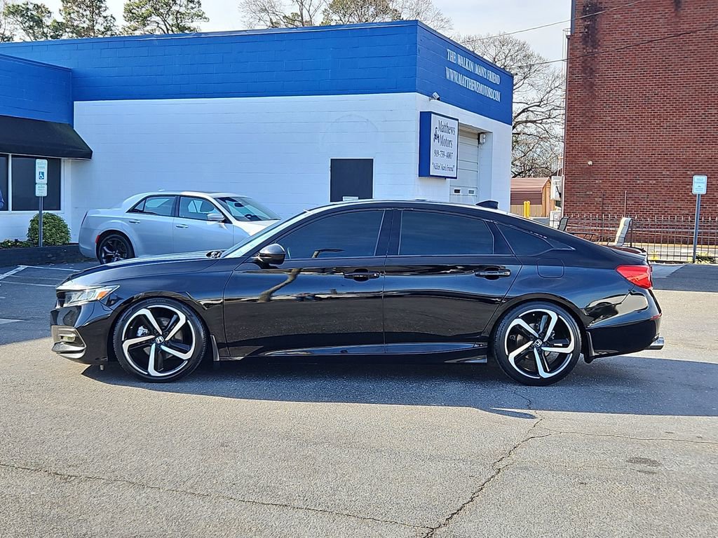 Used 2018 Honda Accord Sport image 4