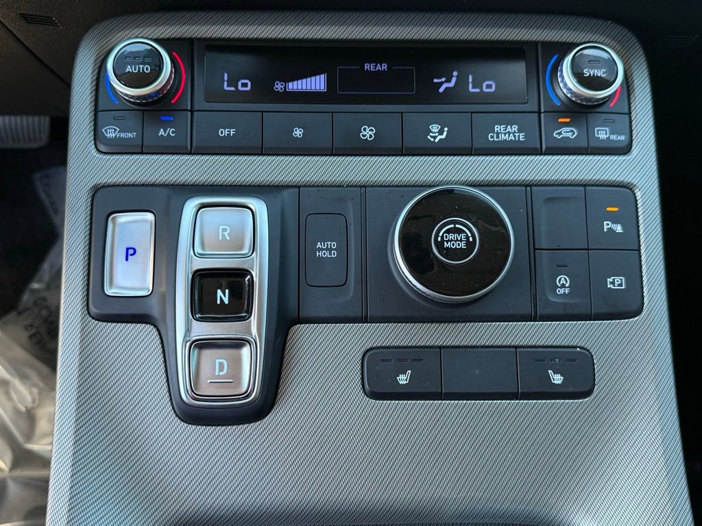 Used 2023 Hyundai Palisade SEL image 32