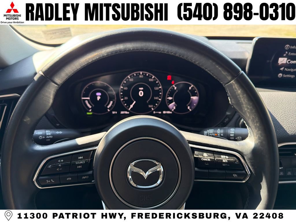 Used 2024 MAZDA CX-90 Plug-In Hybrid w/ Premium Pkg image 4