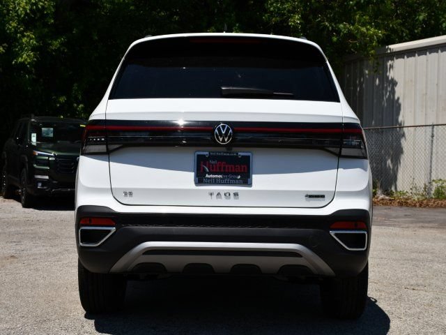 New 2026 Volkswagen Taos SE AWD/4WD image 6