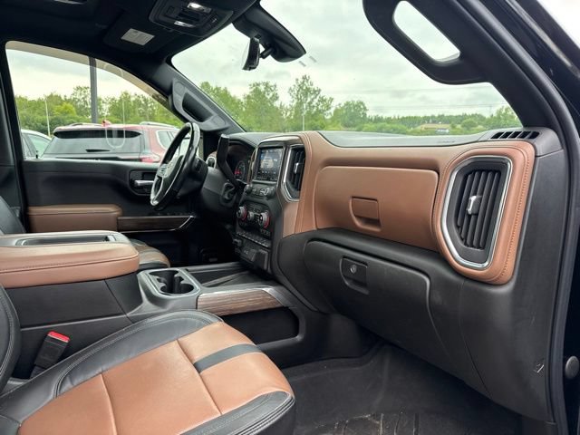 Used 2022 Chevrolet Silverado 1500 High Country w/ Technology Package AWD/4WD image 8