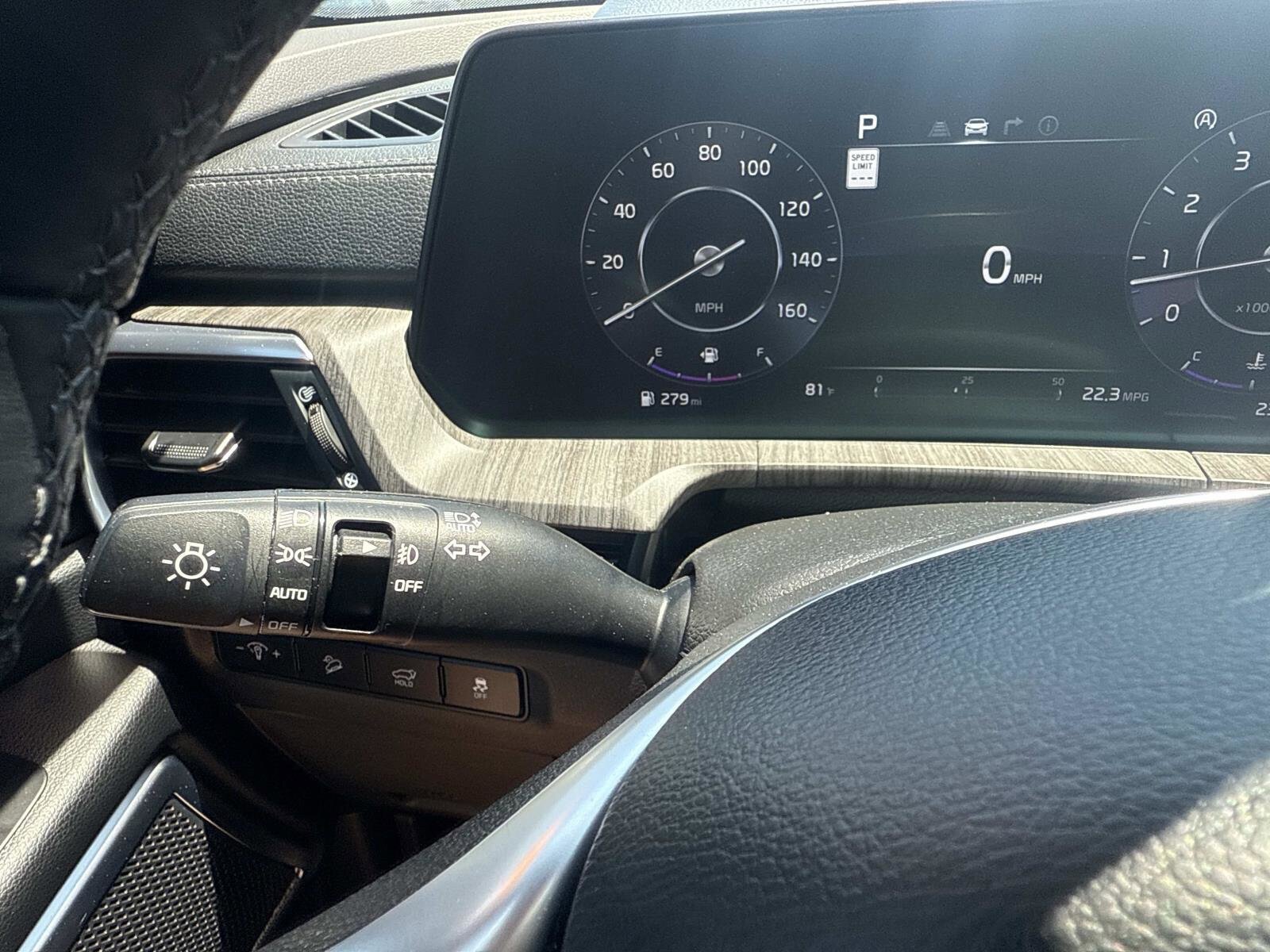 Used 2024 Kia Telluride SX Prestige AWD/4WD image 34