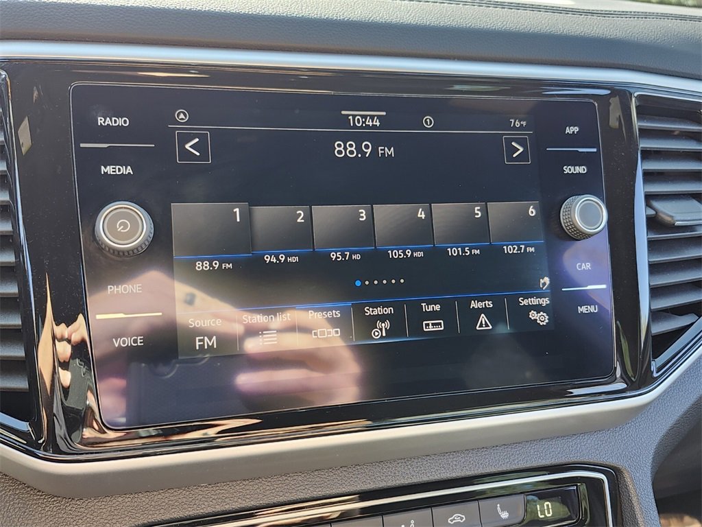 Used 2022 Volkswagen Atlas Cross Sport SE image 20