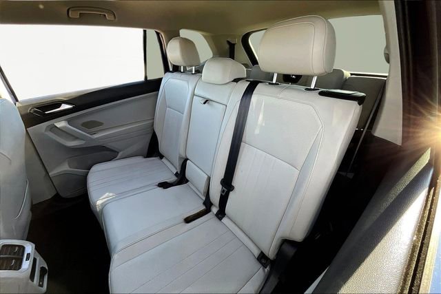 Used 2022 Volkswagen Tiguan SE image 28