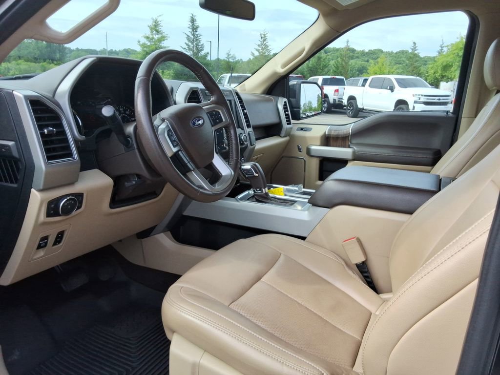 Used 2020 Ford F150 Lariat RWD image 23