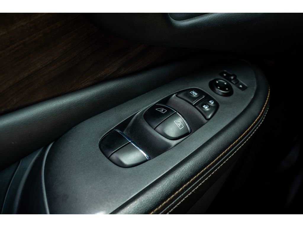 Used 2022 Nissan Murano Platinum w/ Cargo Package image 28