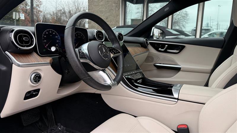 Used 2024 Mercedes-Benz C 300 Sedan image 12