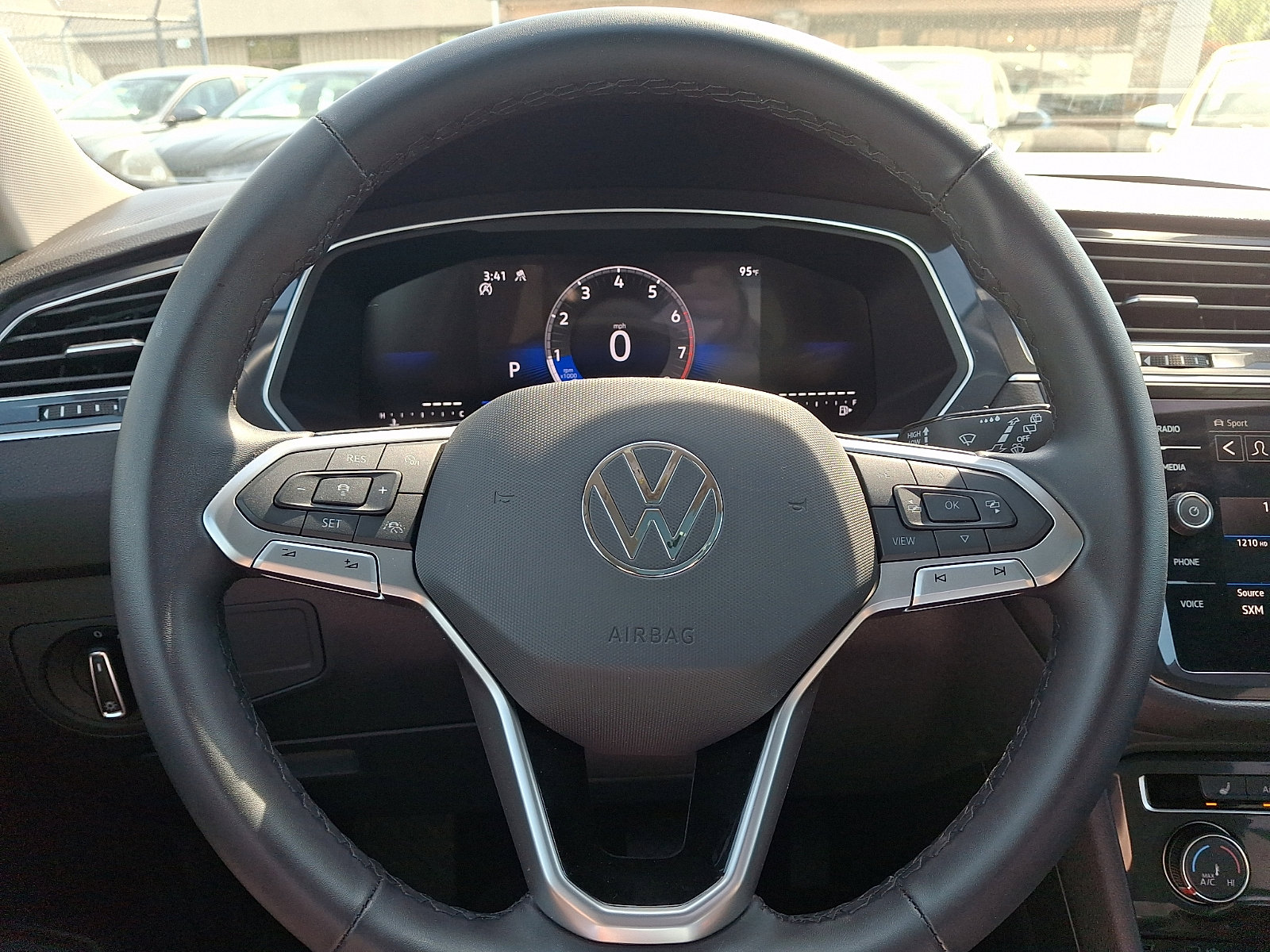 Certified 2024 Volkswagen Tiguan Wolfsburg Edition AWD/4WD image 19