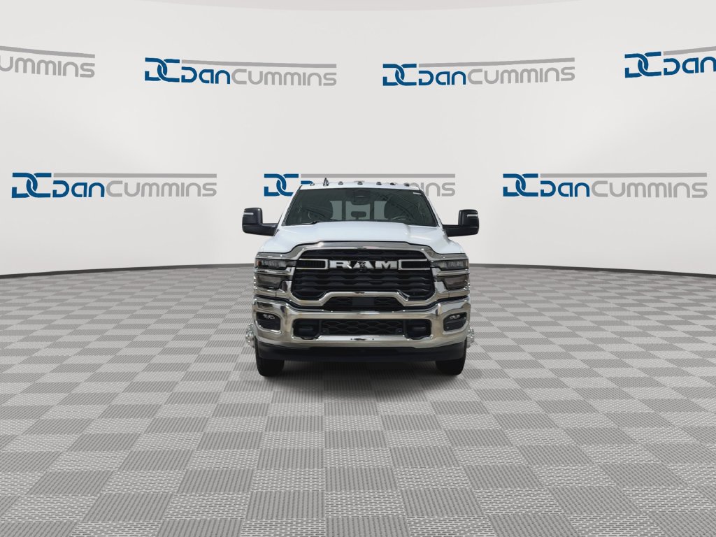 New 2027 RAM 3500 Tradesman AWD/4WD image 3