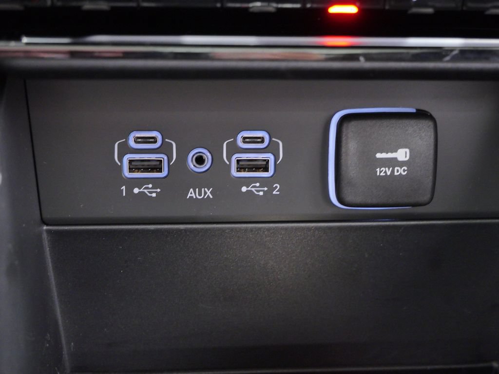 Certified 2024 Jeep Grand Cherokee Limited w/ Black Appearance Package AWD/4WD image 25