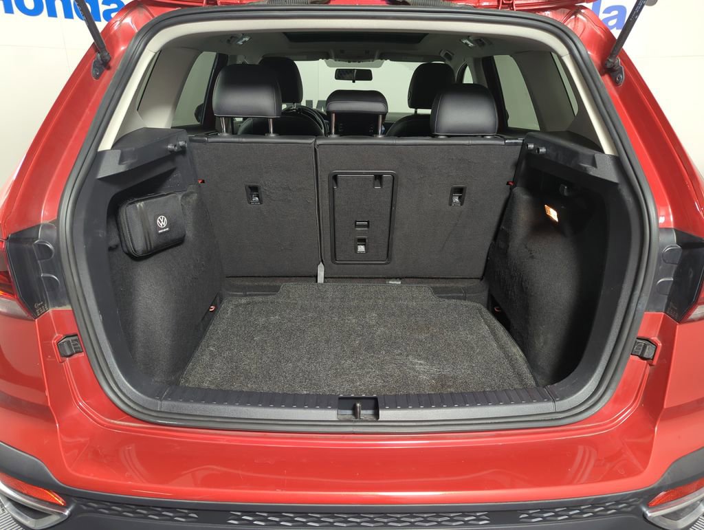 Used 2022 Volkswagen Taos SE image 18