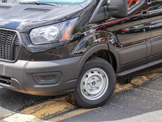 Certified 2026 Ford Transit 250 Low Roof RWD image 4