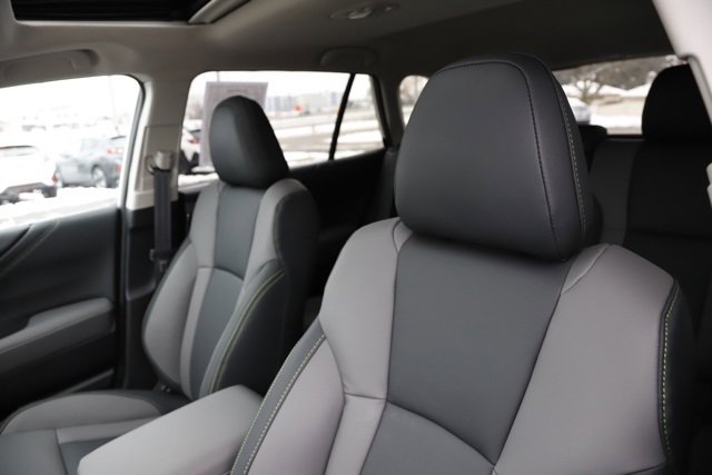 Certified 2025 Subaru Outback Onyx Edition image 12
