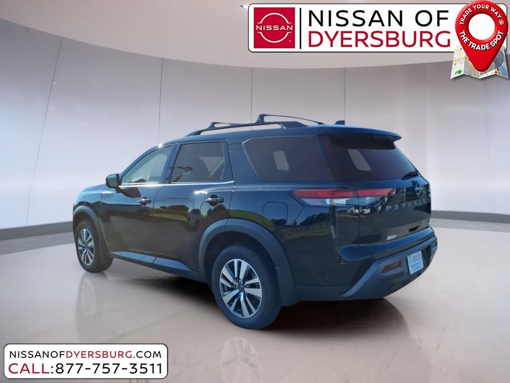 New 2026 Nissan Pathfinder SL FWD image 5