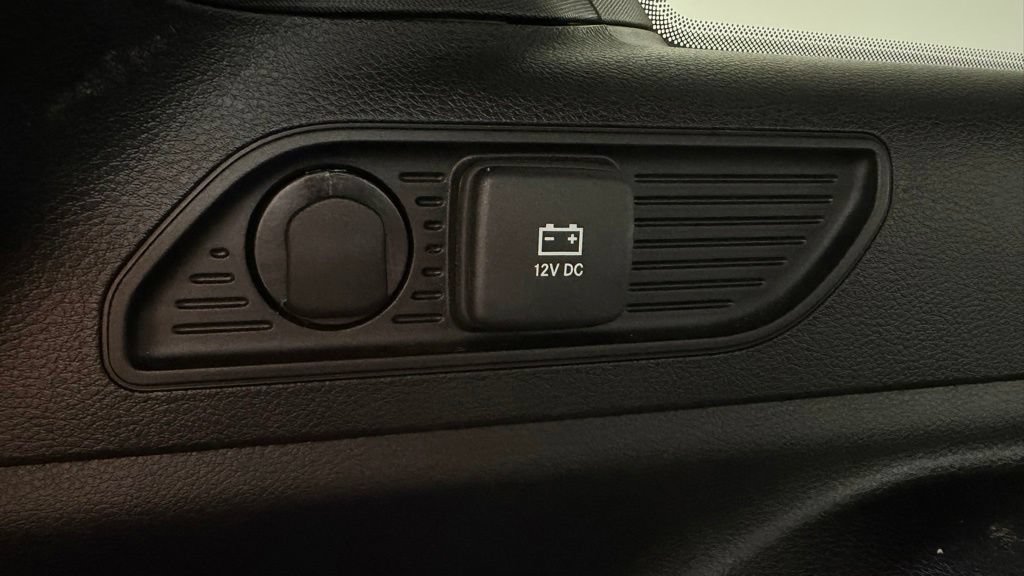 Used 2023 Jeep Grand Cherokee Altitude AWD/4WD image 14