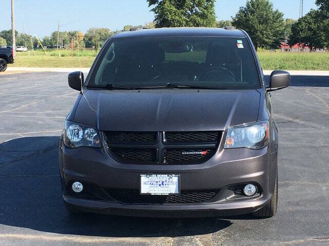 Used 2020 Dodge Grand Caravan SE FWD image 8