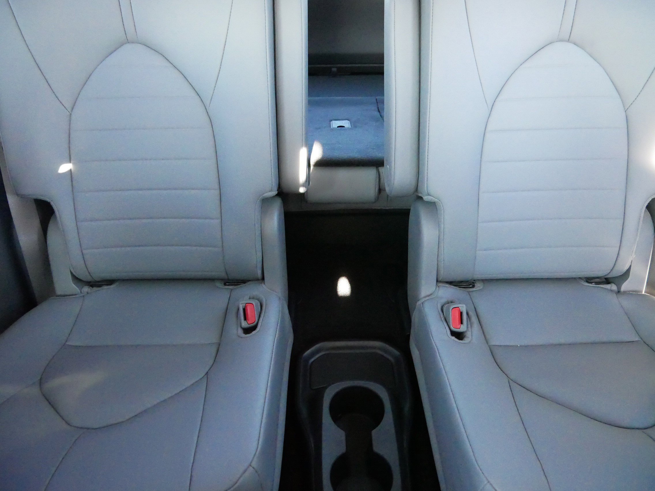 Certified 2026 Toyota Highlander XLE image 13