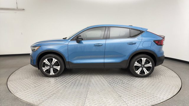 Certified 2023 Volvo C40 Recharge Core AWD/4WD image 5