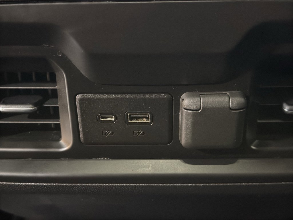 Used 2022 Chevrolet Silverado 1500 RST w/ Convenience Package II image 15