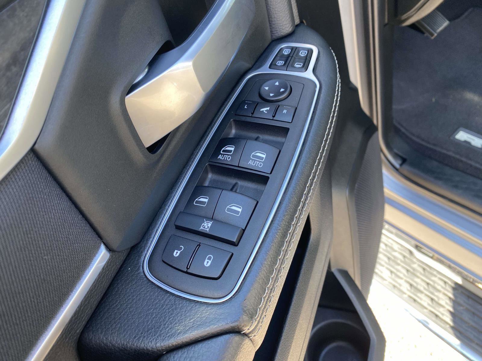 Certified 2024 RAM 2500 Big Horn w/ Sport Appearance Package image 15