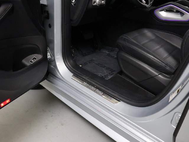 Certified 2024 Mercedes-Benz GLE 450 4MATIC image 29