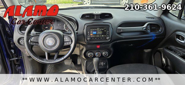 Used 2017 Jeep Renegade Altitude FWD image 35