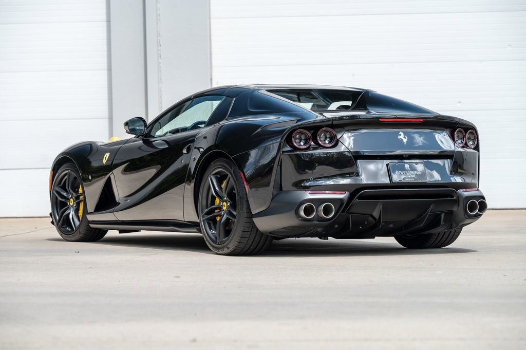 Used 2022 Ferrari 812 GTS RWD image 31